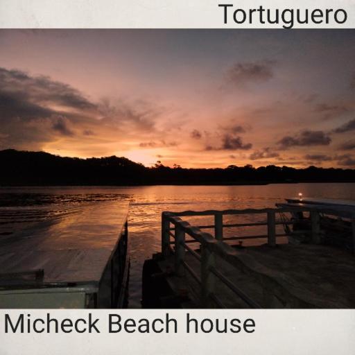 Micheck Beach House Appartement Tortuguero Buitenkant foto